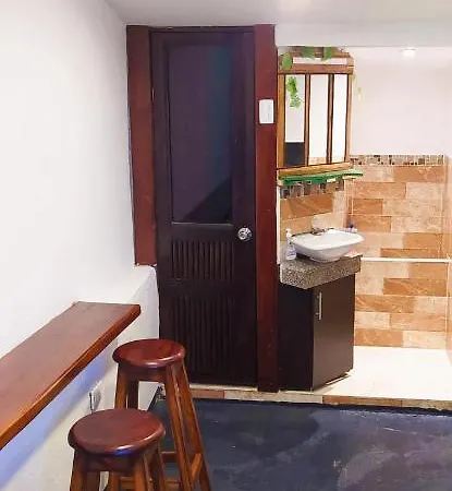 Pensión New Casa Dora