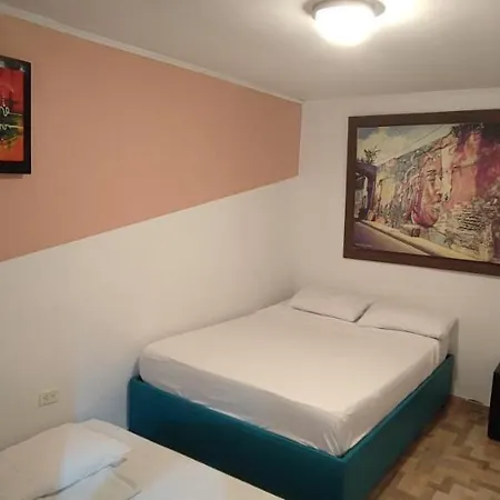 New Casa Dora Pensión